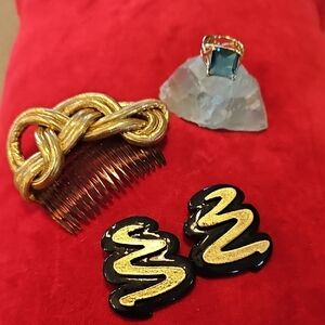 Vintage 1960 Gold N Black Clip Ears. Gold Hair Comb N Cocktal Ring